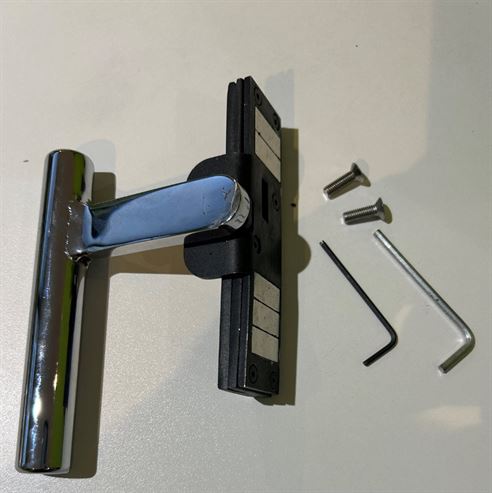 Picture of MP Ashcott Door Handle & Fixings v2 (Complete)